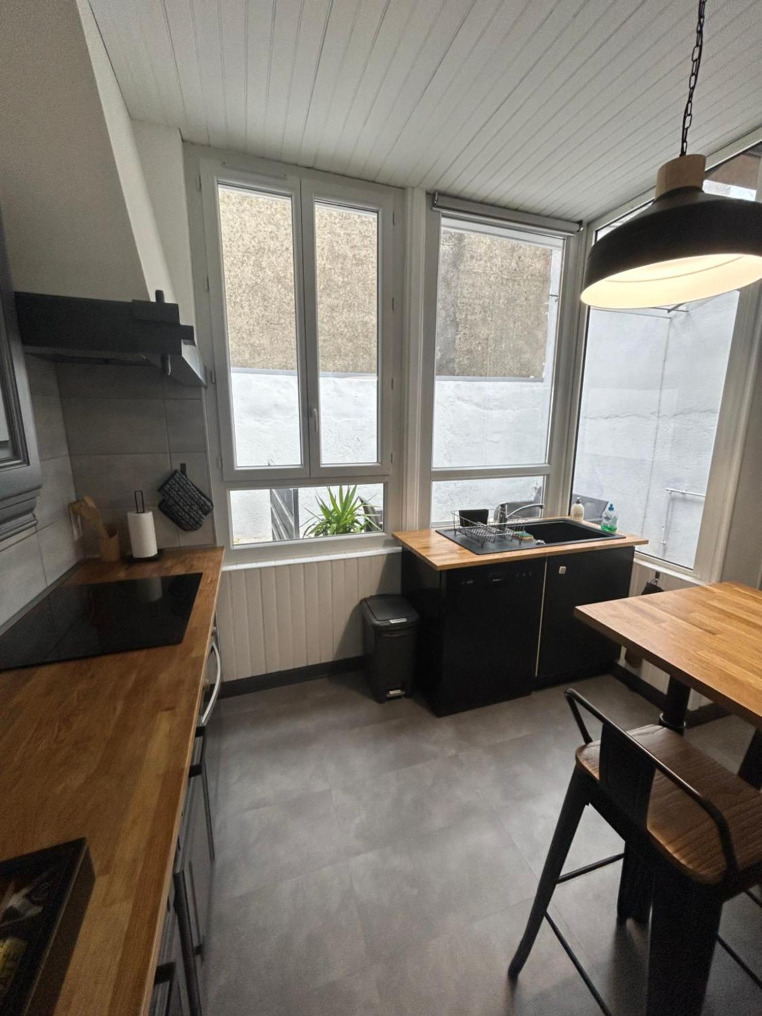 Maison De Ville Avec Garage Et Terrasse Lourdes Dış mekan fotoğraf