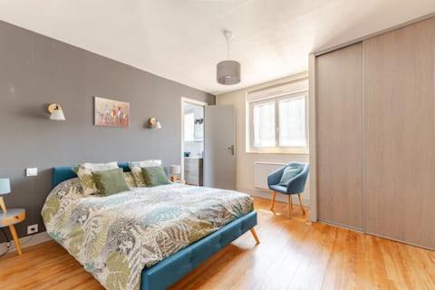 Maison De Ville Avec Garage Et Terrasse Lourdes Dış mekan fotoğraf